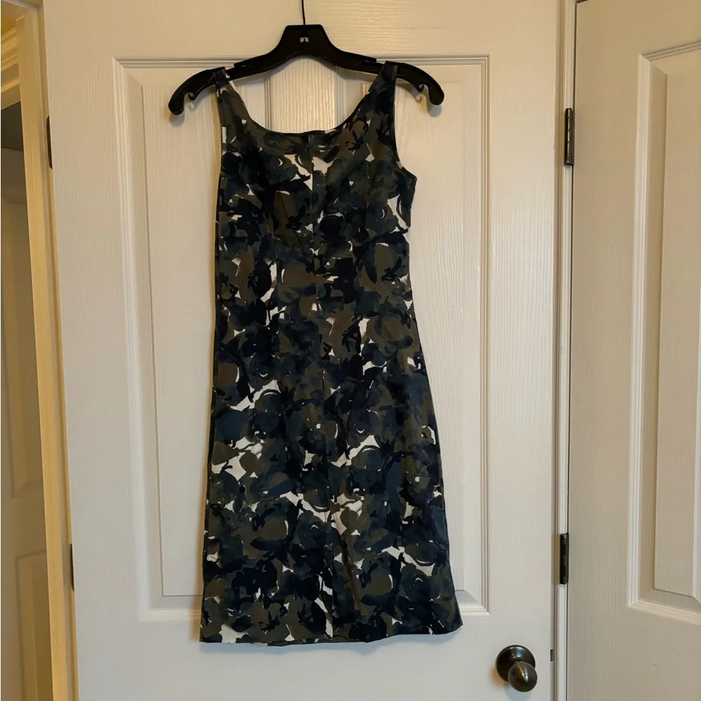 PIAZZA SEMPIONE Sleeveless Navy and Green Floral Leaves Print Dress - Picture 9 of 14